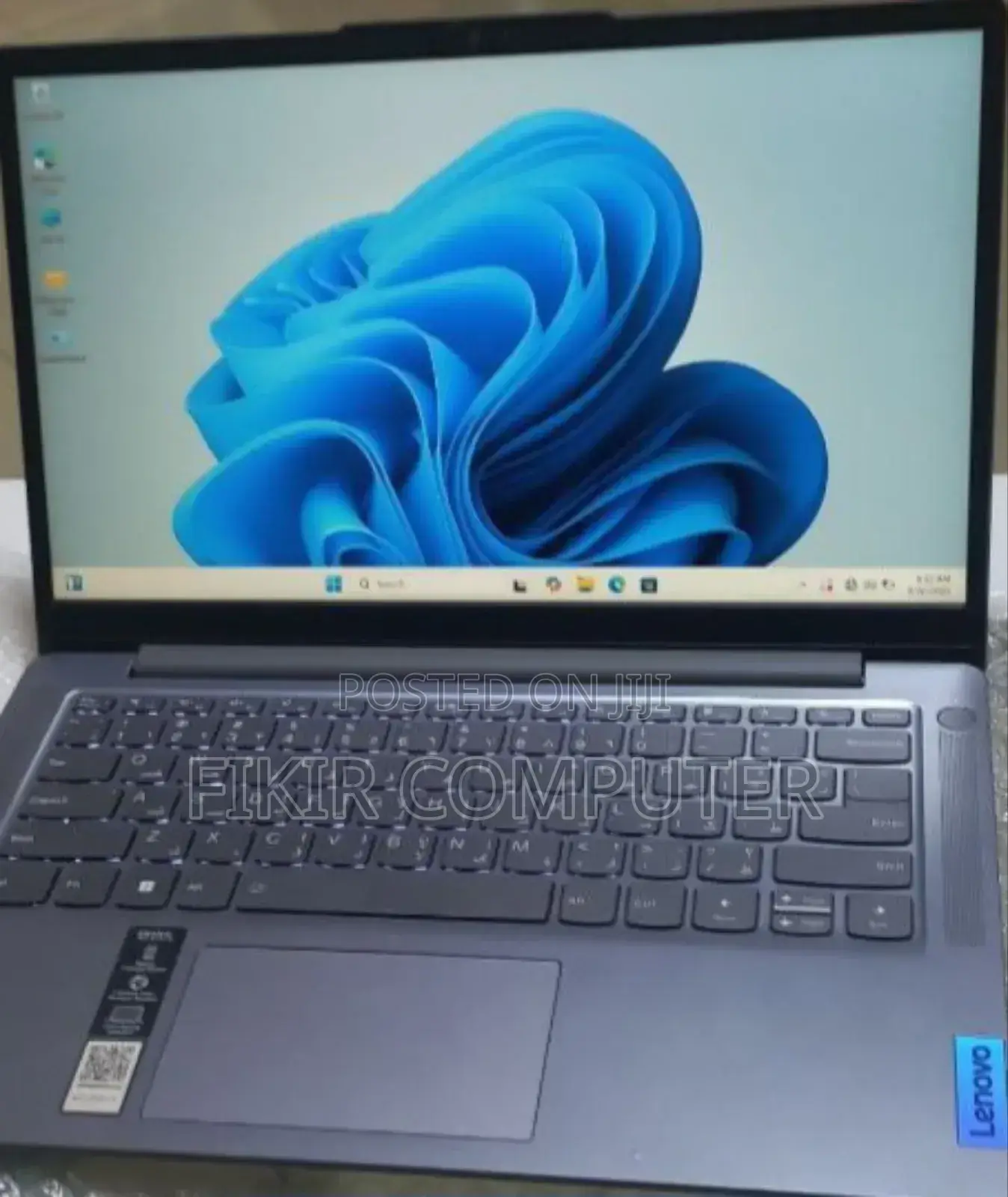 New Laptop Lenovo IdeaPad S300 8GB Intel Core I5 SSD 512GB