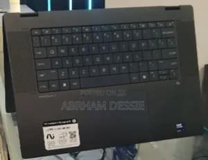 New Laptop HP OmniBook X Flip 14" 16GB Intel Core Ultra 7 SSD 1T