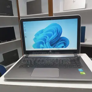 Photo - New Laptop HP Pavilion 11 8GB Intel Core I7 SSD 256GB