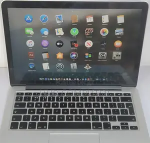 New Laptop Apple MacBook Pro 2015 8GB Intel Core I5 SSD 256GB