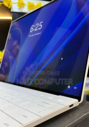 New Laptop Dell XPS 15 16GB Intel Core I7 SSD 512GB