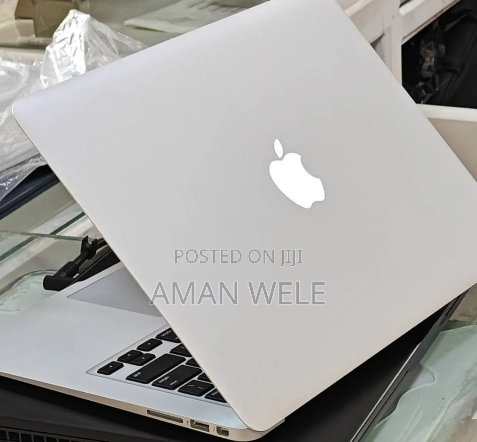 New Laptop Apple MacBook Air 2017 8GB Intel Core I5 SSD 256GB