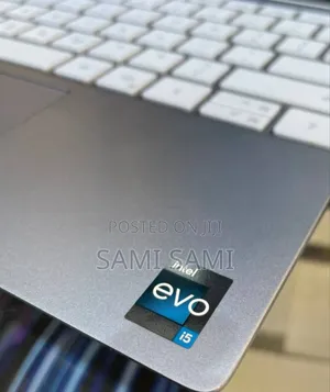 New Laptop Dell XPS 13 8GB Intel Core I5 SSD 512GB