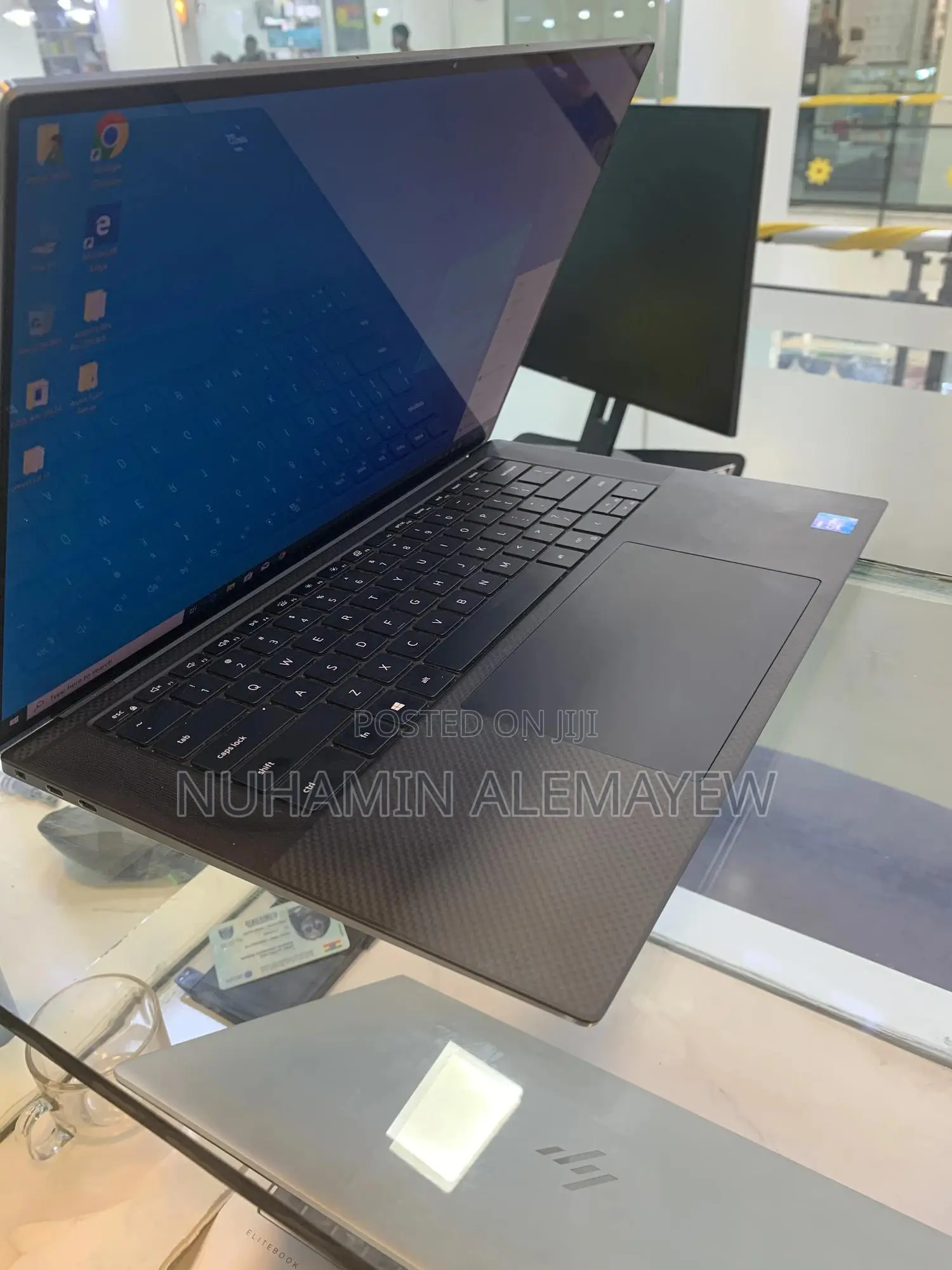 New Laptop Dell Precision 15 3520 32GB Intel Core I7 SSD 512GB