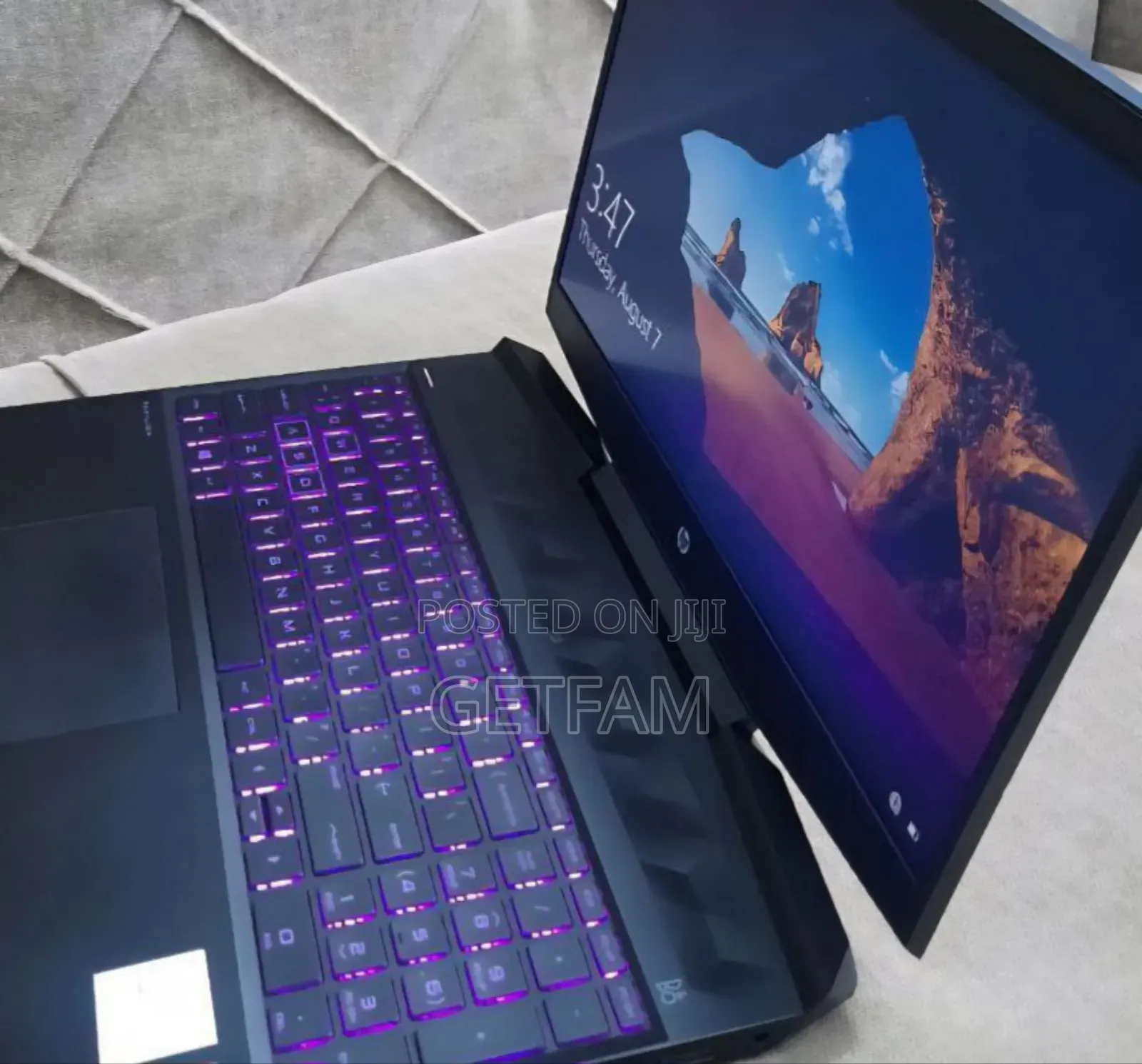 New Laptop HP Pavilion 15 8GB Intel Core I5 SSD 256GB