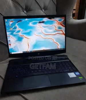 New Laptop HP Pavilion 15 8GB Intel Core I5 SSD 256GB