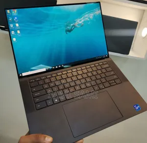 New Laptop Dell Precision 15 3520 32GB Intel Core I7 SSD 1T