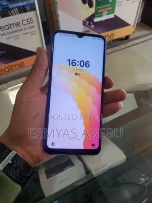 Photo - Samsung Galaxy A13 64 GB Black