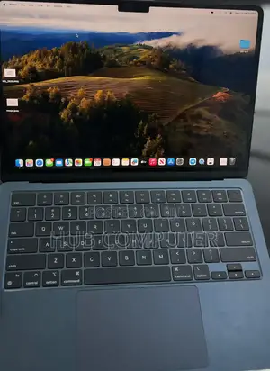 New Laptop Apple MacBook Air 2022 M2 16GB Intel Core M2 SSD 512GB