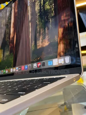 New Laptop Apple MacBook Air 2024 M3 13-Inch 16GB Apple M3 SSD 512GB