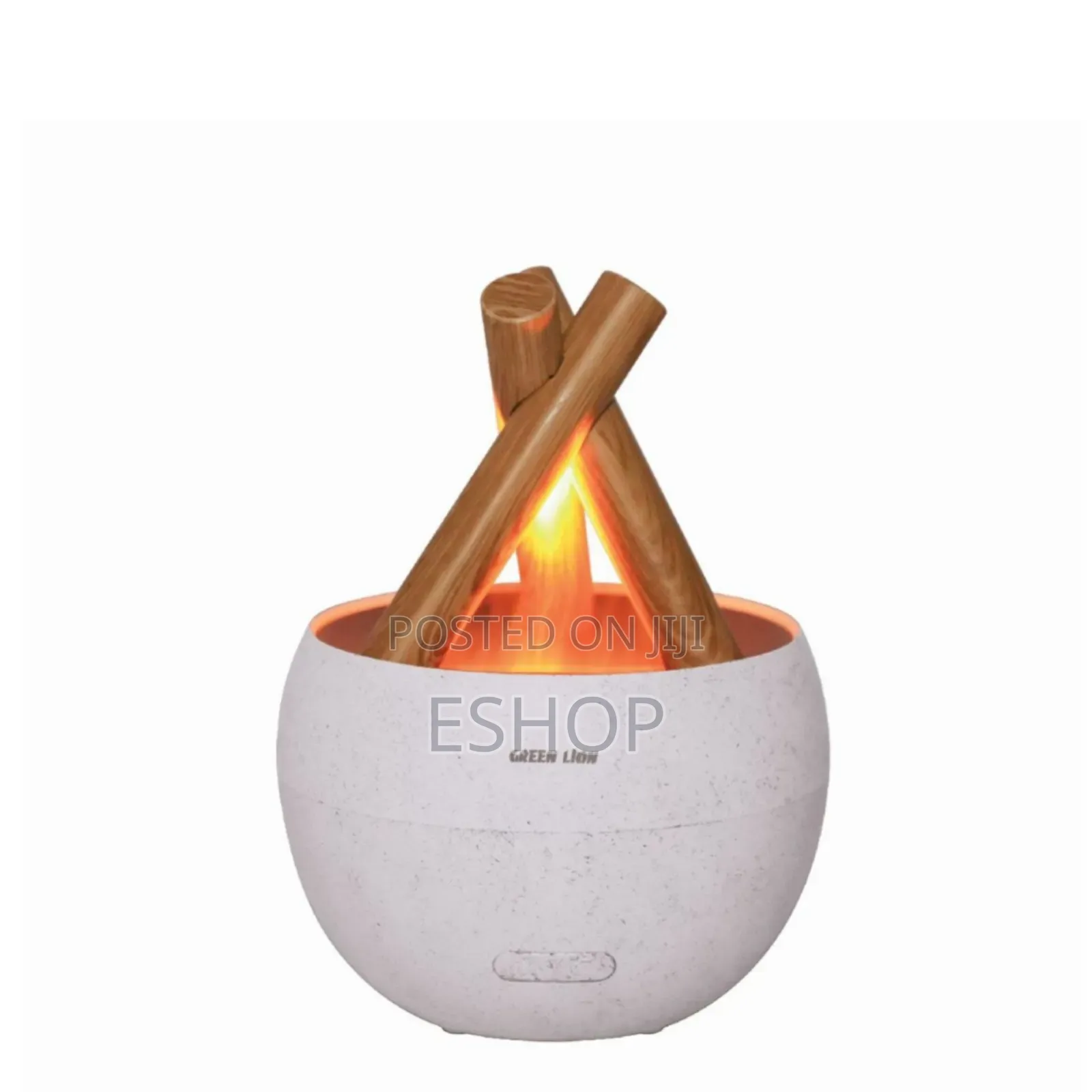 Multi-Functional Diffuser: Humidity, Fragrance, and Ambient Lighting