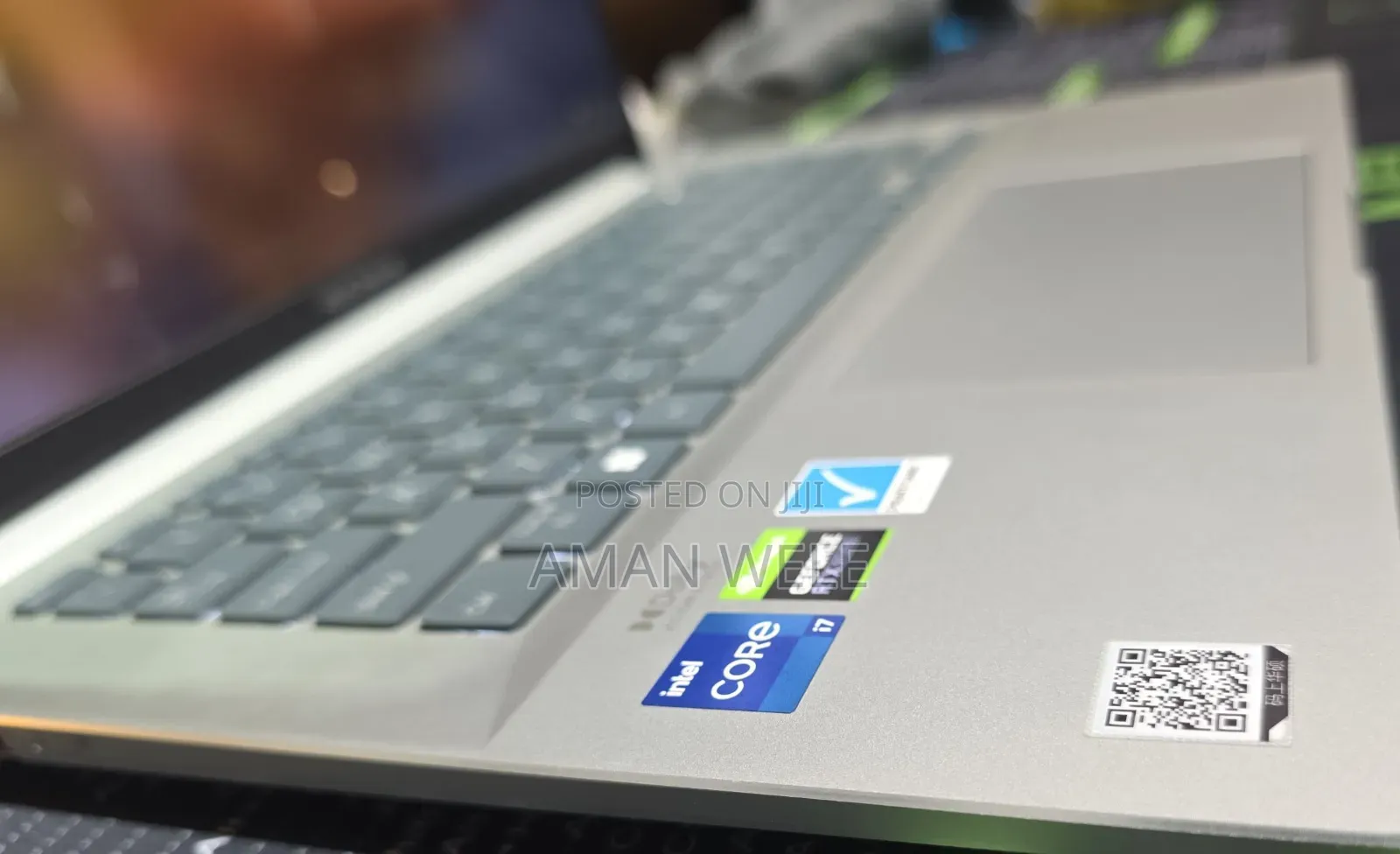 New Laptop Asus ZenBook 13 UX331UN 16GB Intel Core I7 SSD 512GB