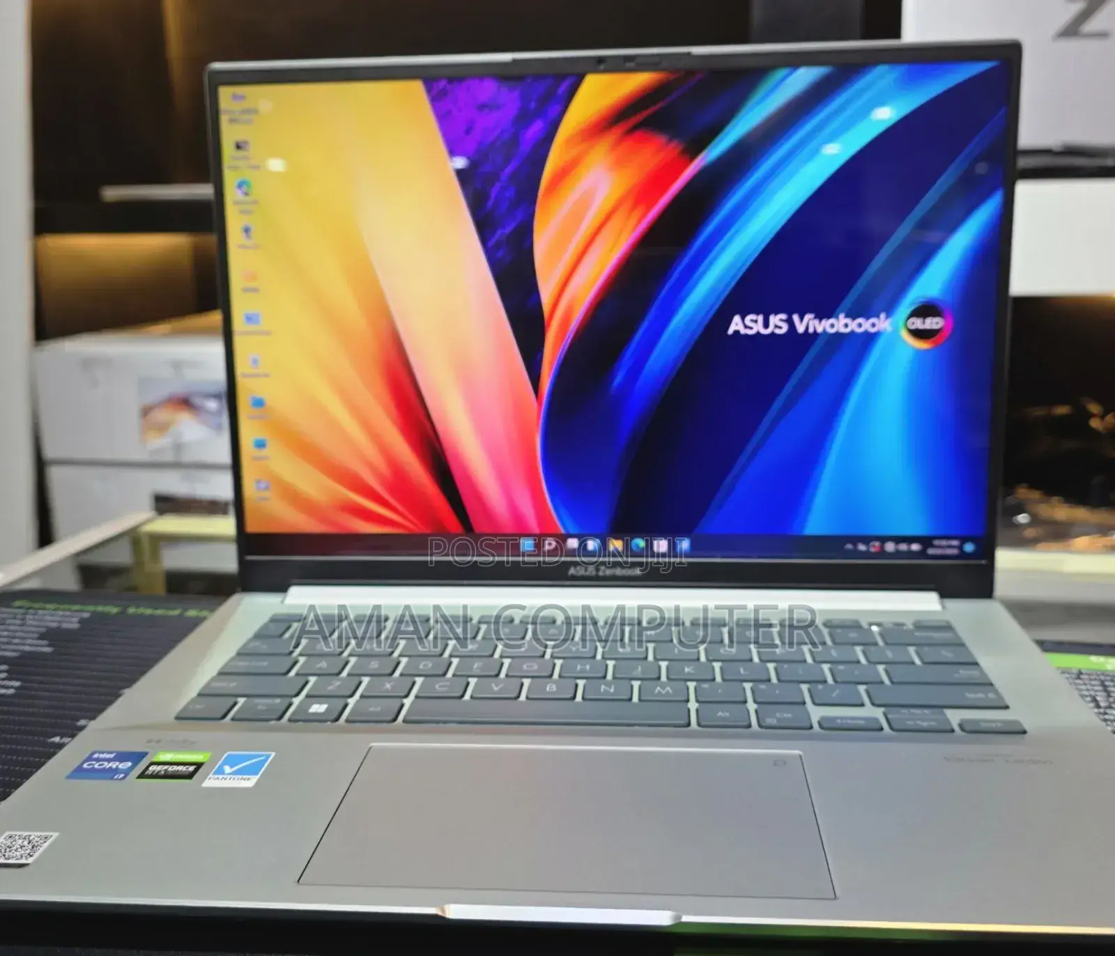 New Laptop Asus ZenBook 13 UX331UN 16GB Intel Core I7 SSD 512GB