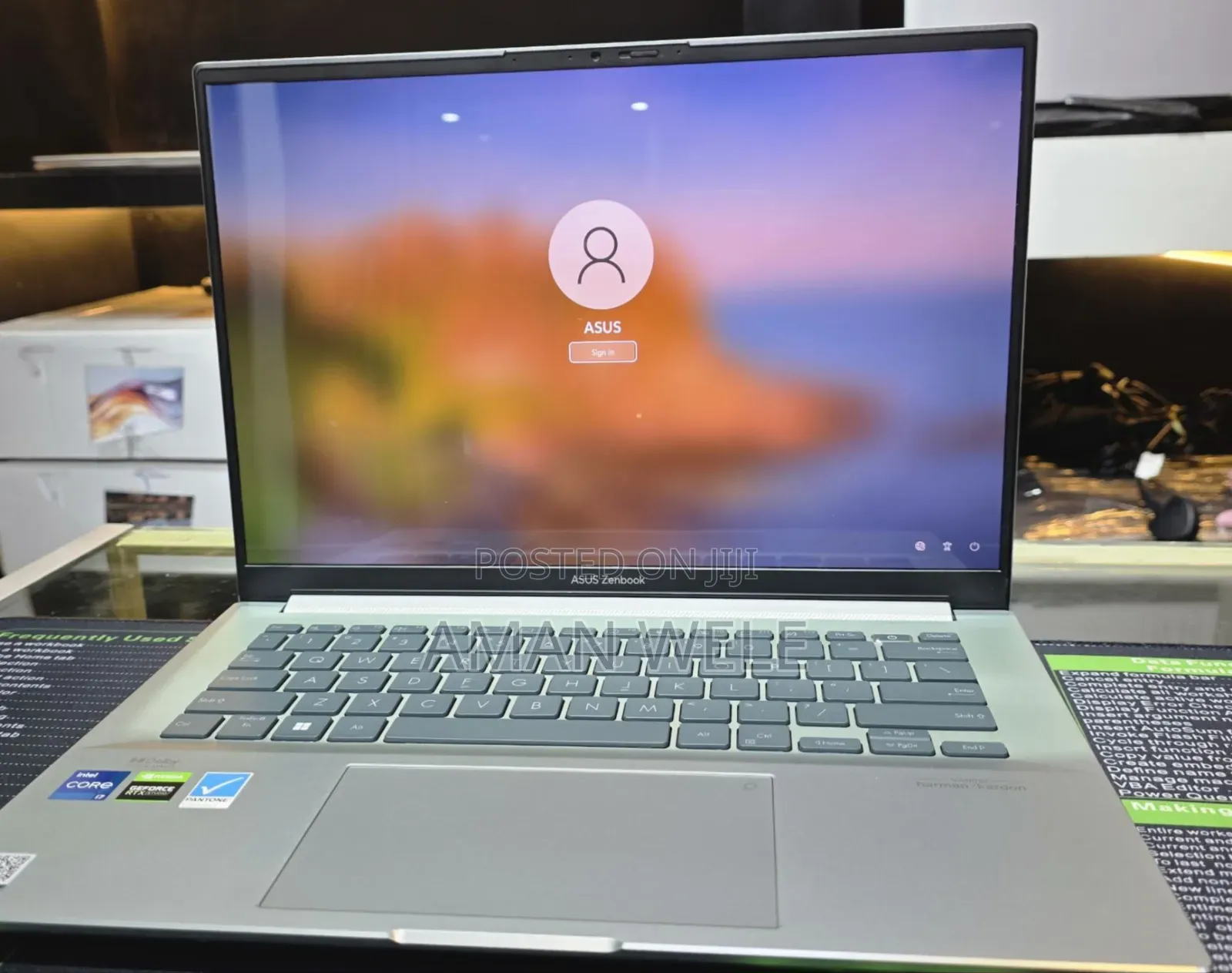 New Laptop Asus ZenBook 13 UX331UN 16GB Intel Core I7 SSD 512GB