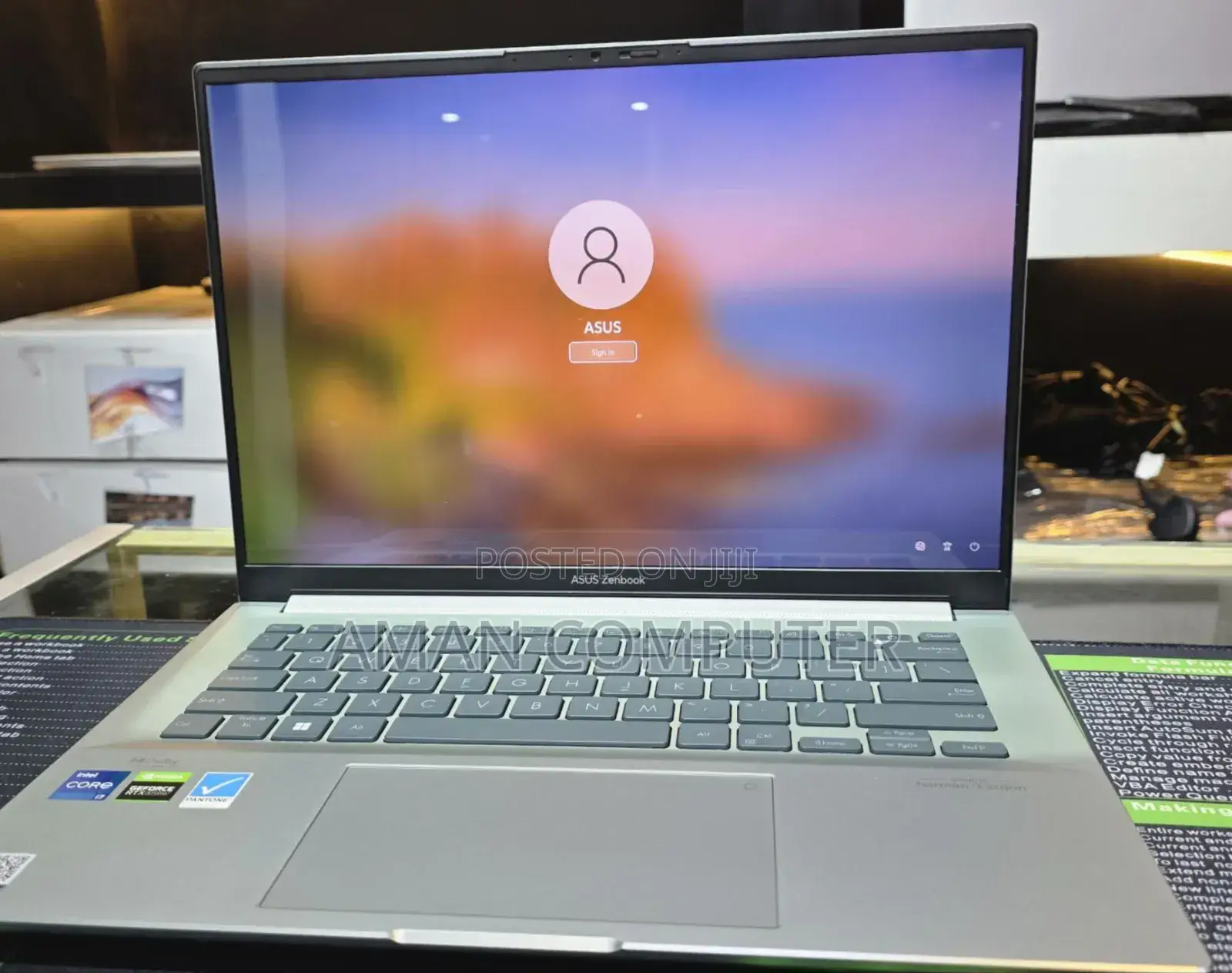 New Laptop Asus ZenBook 13 UX331UN 16GB Intel Core I7 SSD 512GB