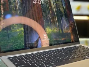 New Laptop Apple MacBook Air 2022 M2 8GB Intel Core M2 SSD 256GB