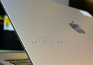 New Laptop Apple MacBook Air 2022 M2 8GB Intel Core M2 SSD 256GB