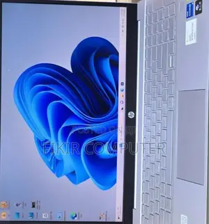 Photo - New Laptop HP Pavilion 15 16GB Intel Core I5 SSD 512GB