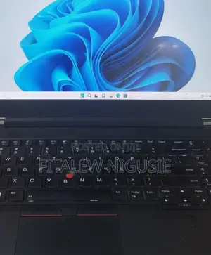 New Laptop Lenovo Thinkpad P15s 16GB Intel Core I7 SSD 256GB