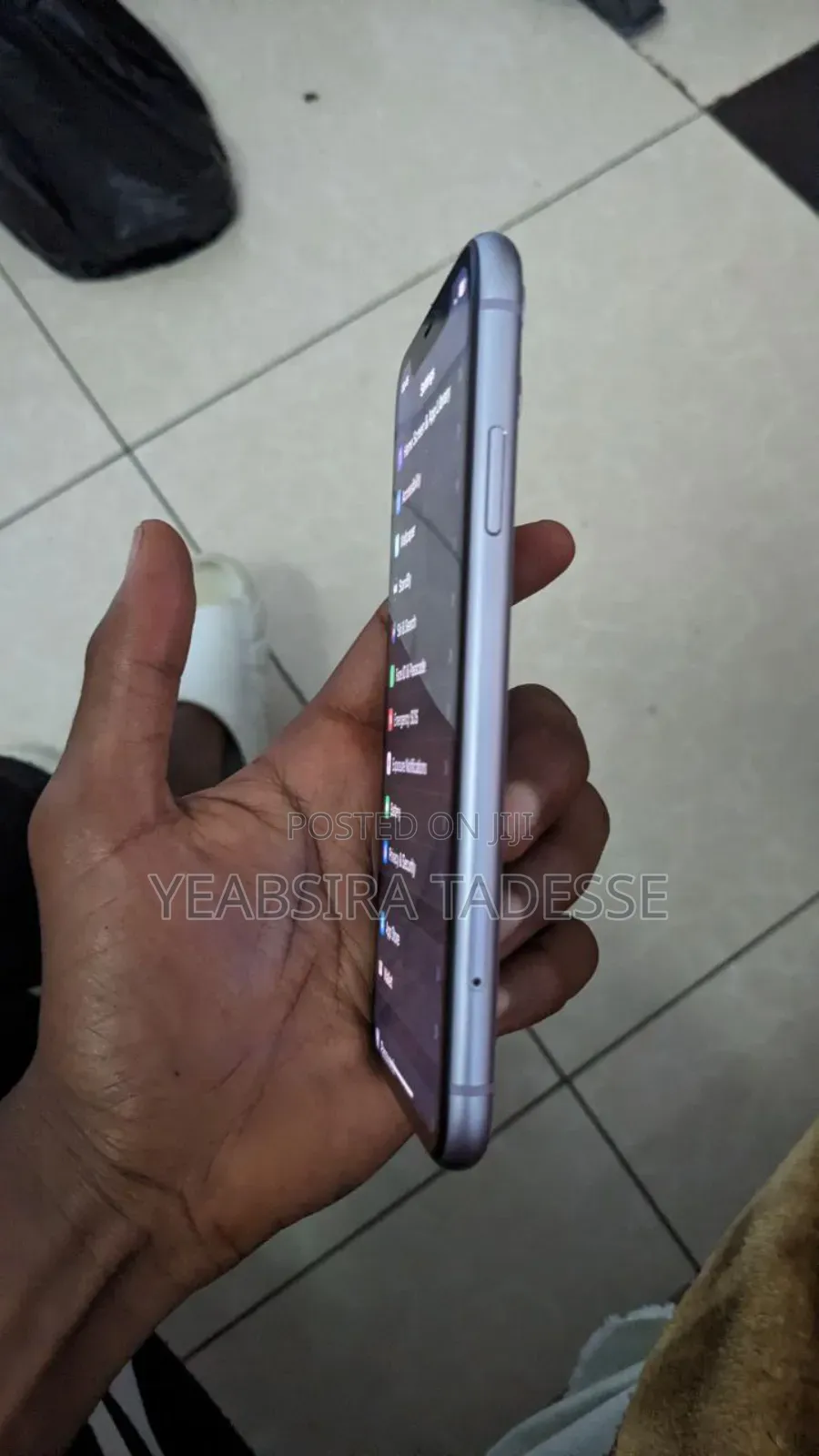 Apple iPhone 11 64 GB Gray