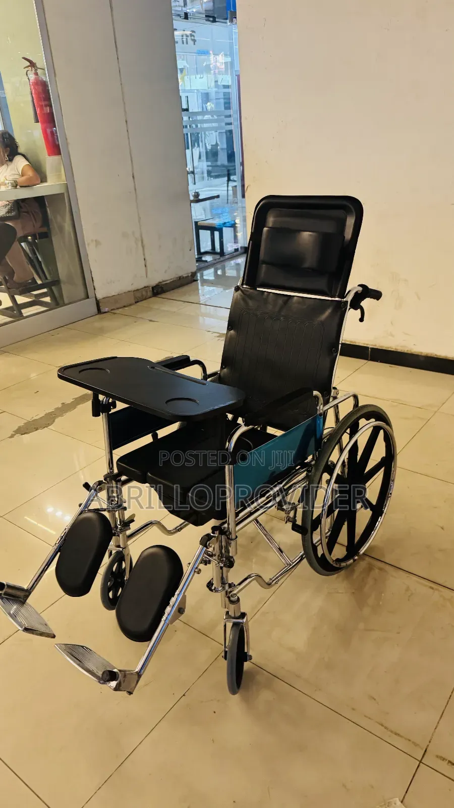 Commend Wheelchair