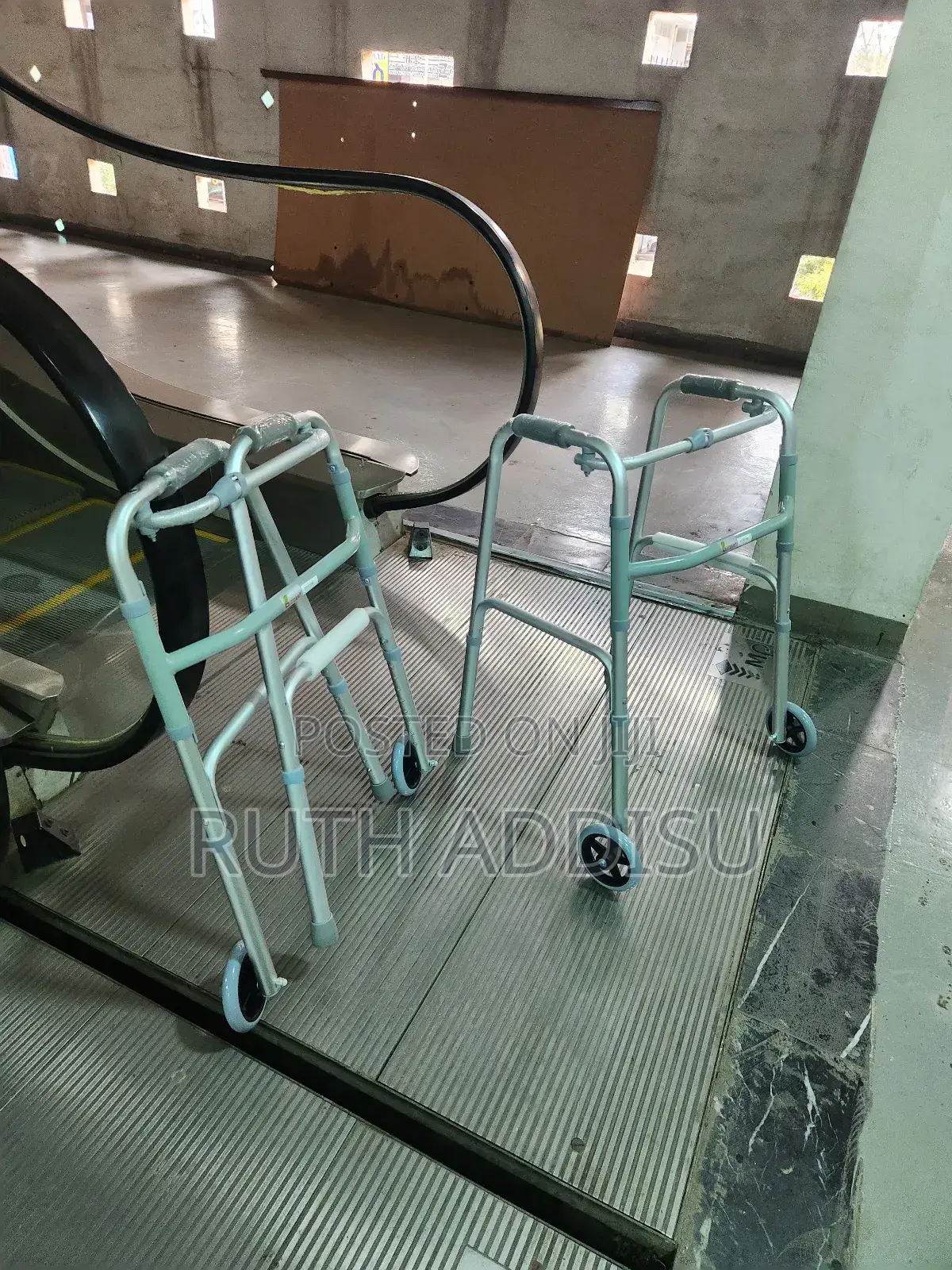 Walker輕言safe and Tremendous Strength Walker報名medical Walker腔什walker