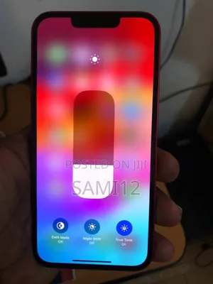 Apple iPhone 13 128 GB Red