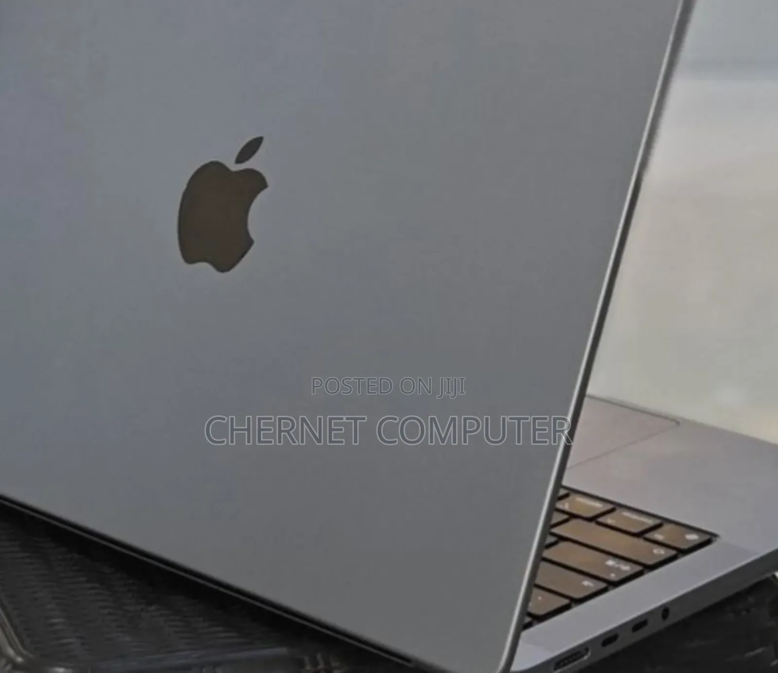 New Laptop Apple MacBook Pro M1 16GB SSD 1T