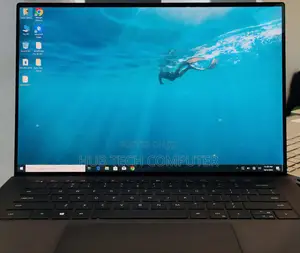 New Laptop Dell Precision 15 3520 16GB Intel Core I7 SSD 512GB