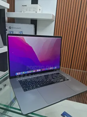 New Laptop Apple MacBook Pro 2019 32GB Intel Core I9 SSD 1T