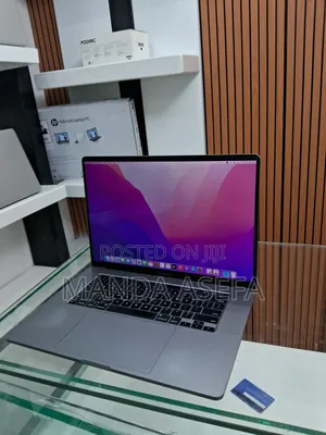 New Laptop Apple MacBook Pro 2019 32GB Intel Core I9 SSD 1T