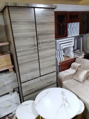 Photo - 80c.M ከ HDF የተሰሩ ቁምሳጥኖች አማራጭ ኮሞ ዋጋቸው አንድ ነው