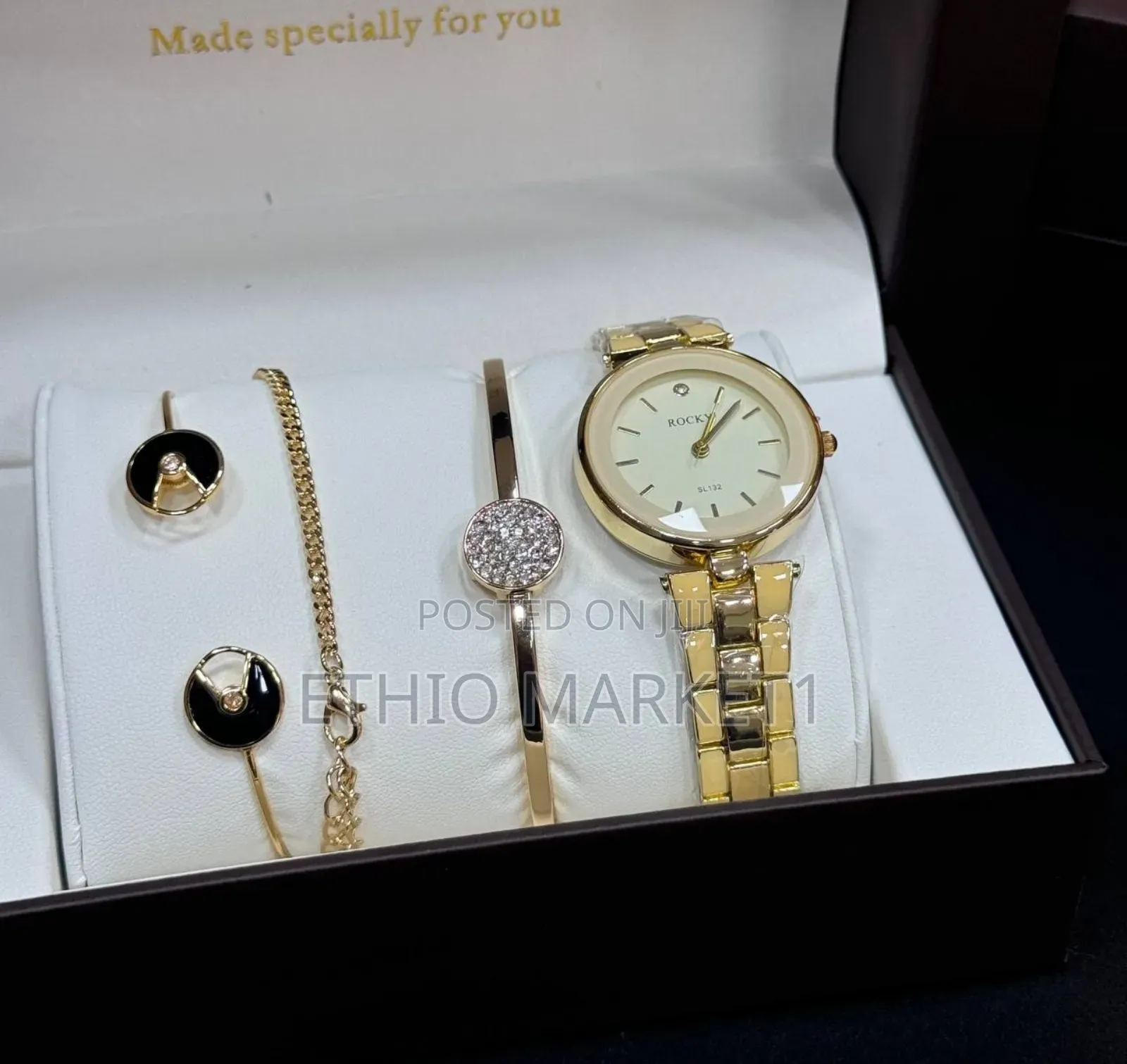 Rocky Ladies Watches Gift Set With Bracelet