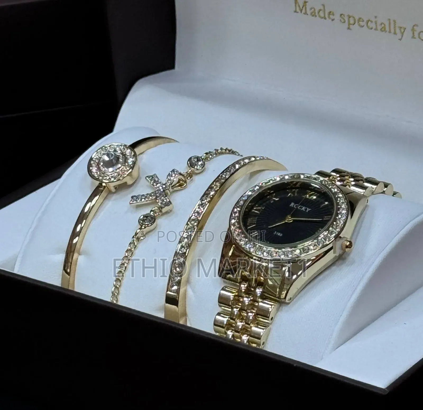 Rocky Ladies Watches Gift Set With Bracelet
