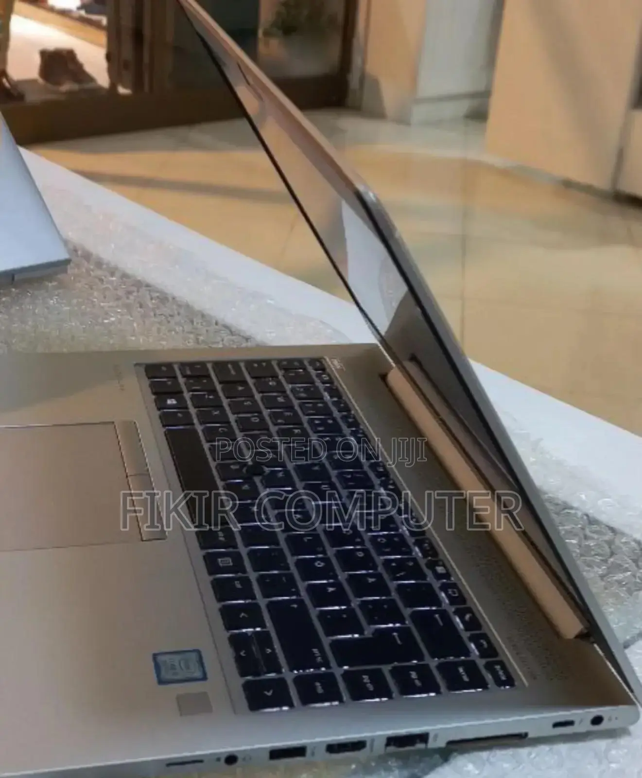 New Laptop HP EliteBook 840 G5 8GB Intel Core I5 SSD 256GB