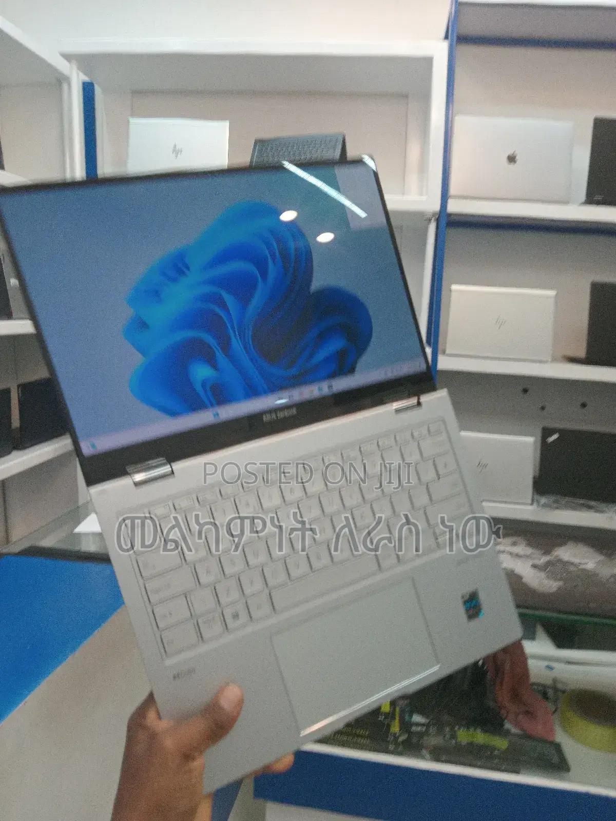 New Laptop Asus ZenBook Flip 14 UX461UA 16GB Intel Core I7 SSD 512GB