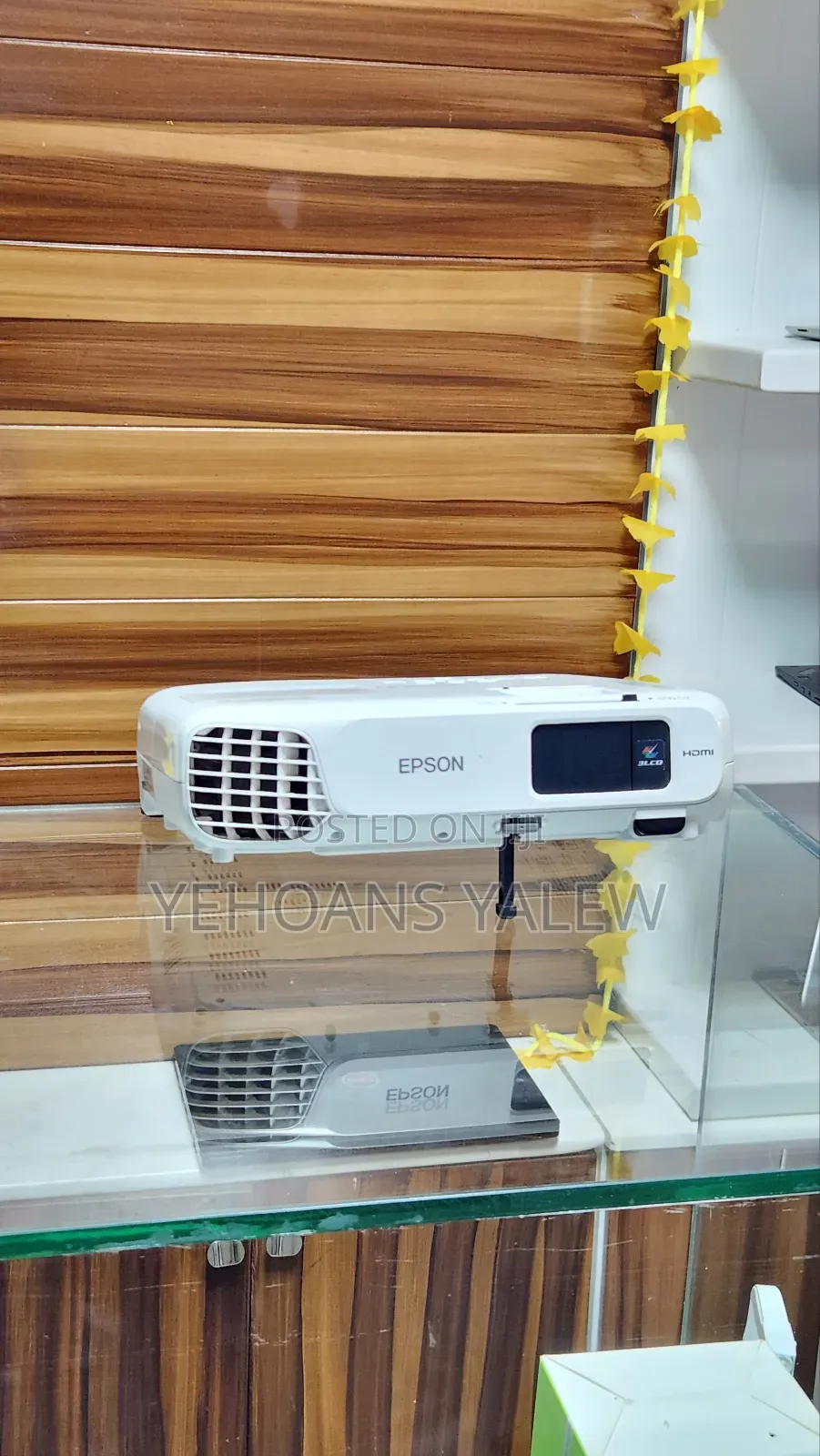 Eepson Projector Model Name: Eb-X18 With Bag Hardware Interface: