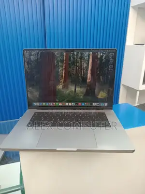 New Laptop Apple MacBook Pro M1 16GB Apple M1 Pro SSD 512GB