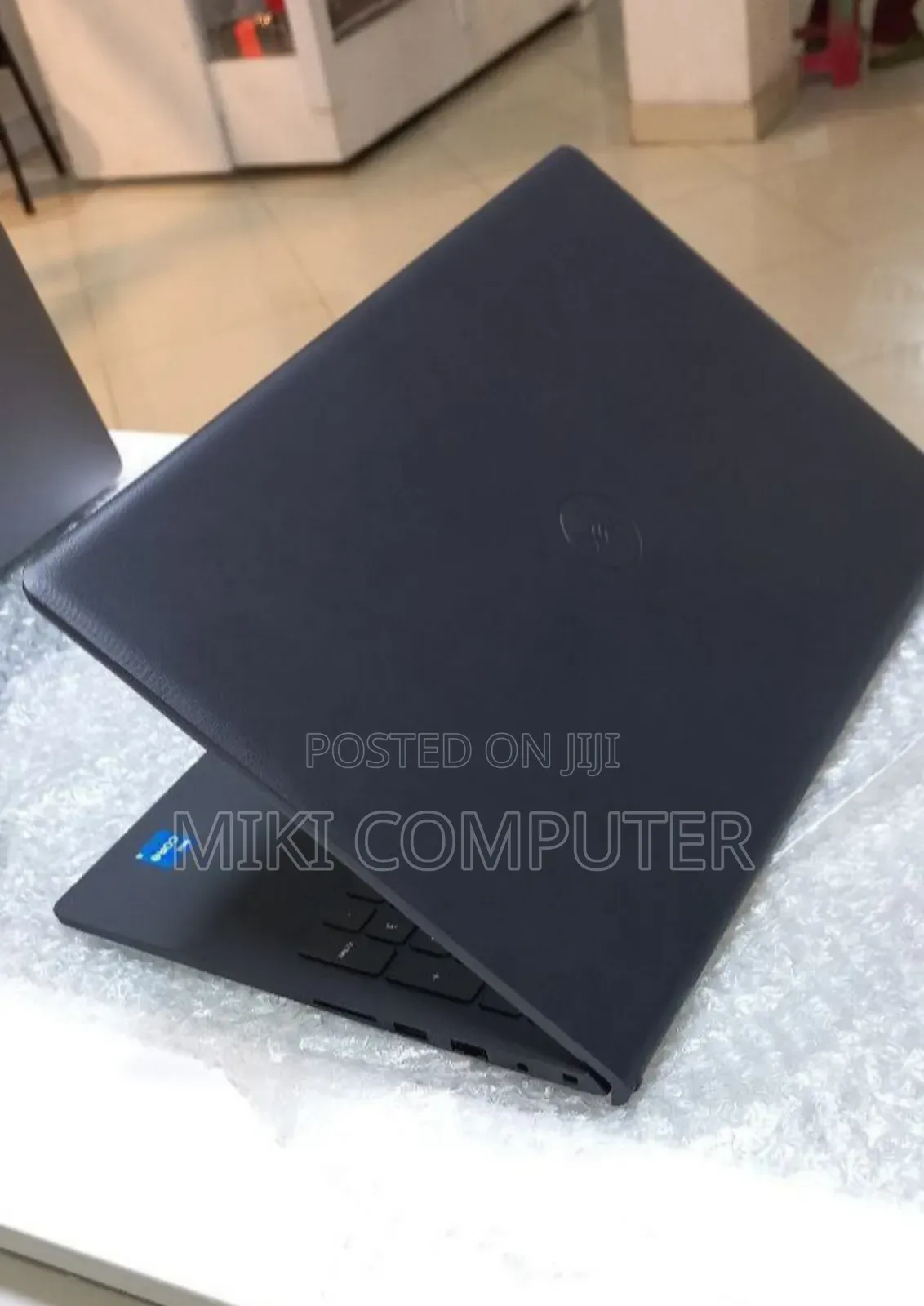 New Laptop Dell Vostro 1015 16GB Intel Core I5 SSD 512GB