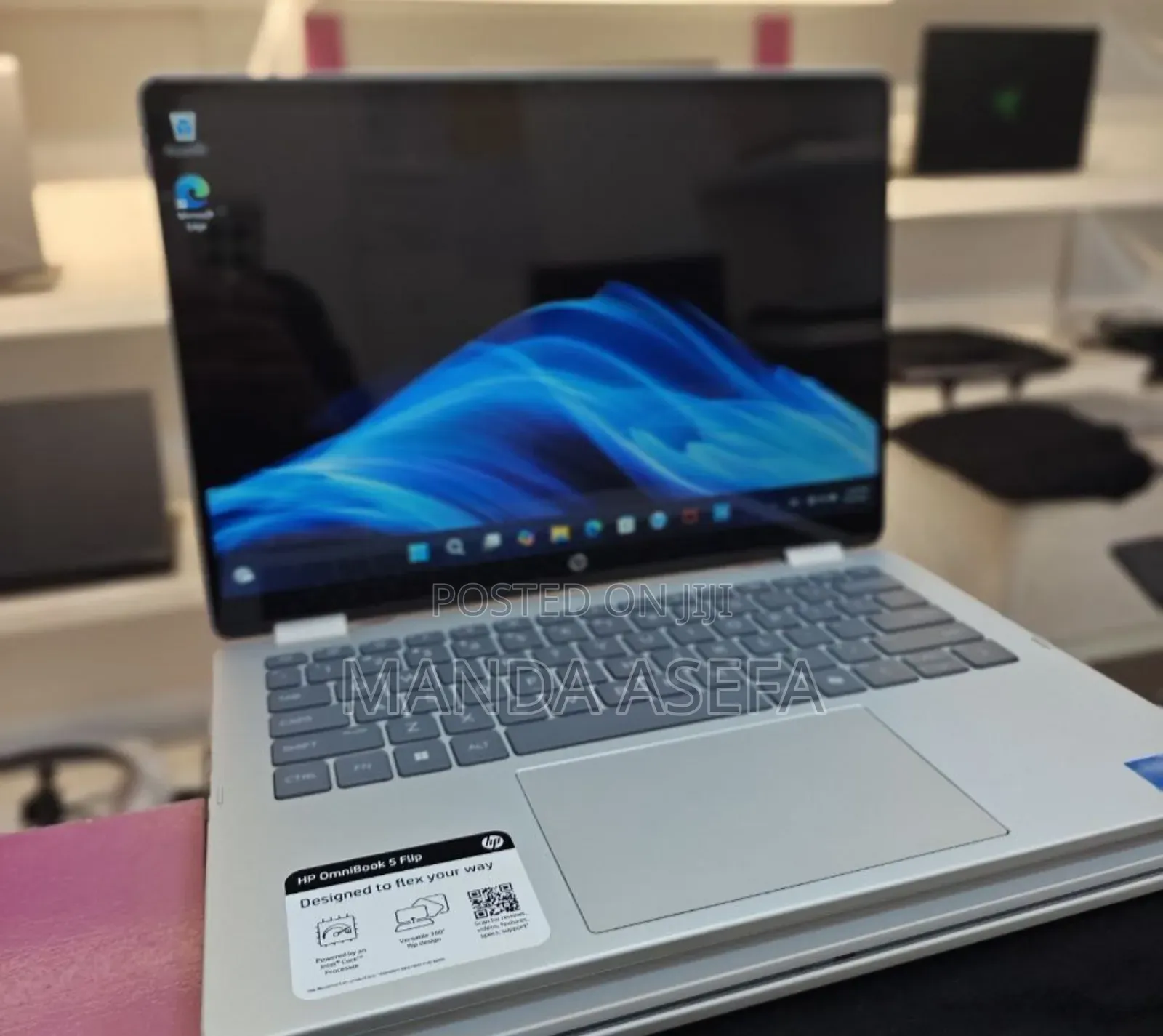 New Laptop HP OmniBook 5 Flip 16GB Intel Core Ultra 7 SSD 512GB