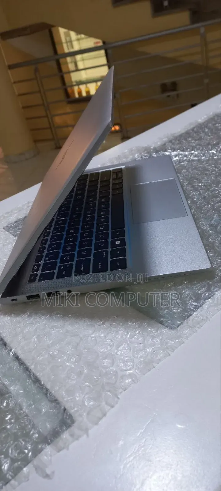 New Laptop Microsoft Surface 16GB Intel Core i7 SSD 512GB