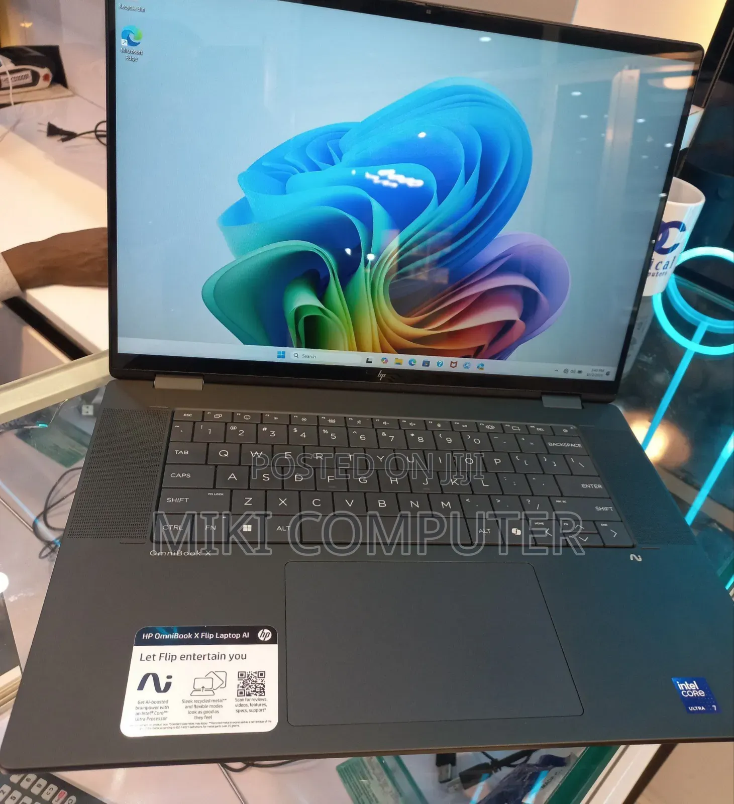 New Laptop HP OmniBook 5 16" 16GB Intel Core Ultra 7 SSD 1T