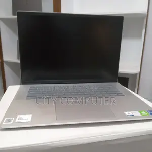 New Laptop Dell Inspiron 15 16GB Intel Core I7 SSD 512GB