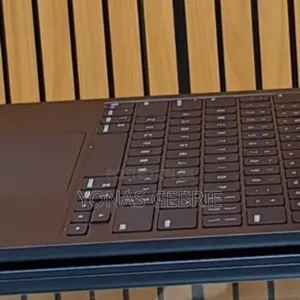 New Laptop Apple MacBook Air 2025 M4 13-Inch 16GB Apple M4 SSD 256GB