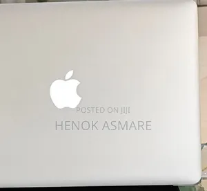 New Laptop Apple MacBook Pro 2017 8GB Intel Core I5 SSD 256GB