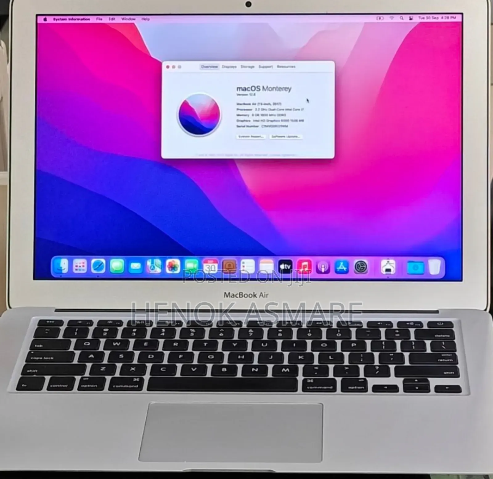 New Laptop Apple MacBook Pro 2017 8GB Intel Core I5 SSD 256GB