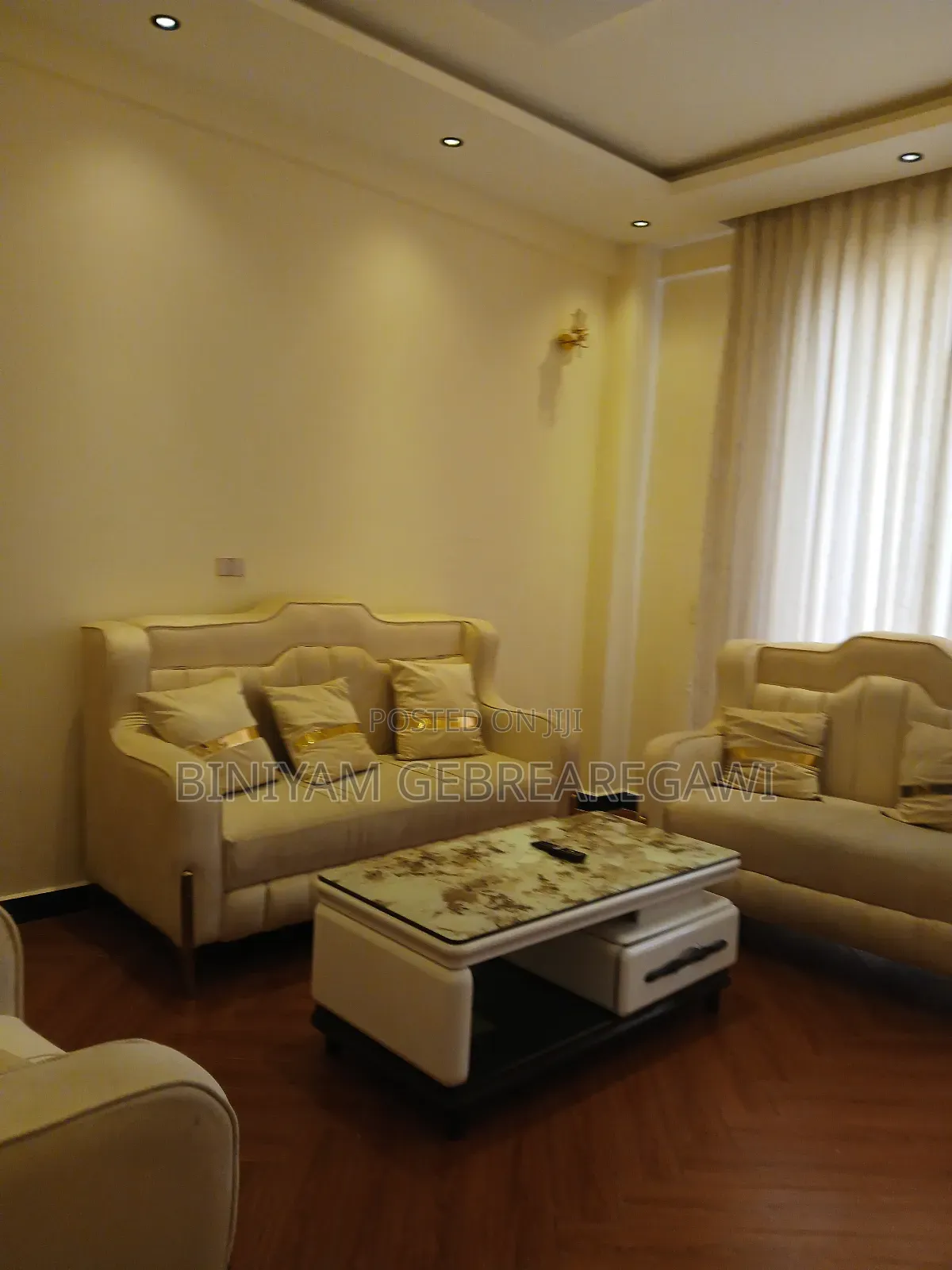 Furnished 1bdrm Apartment in Apartment, Yeka for rent