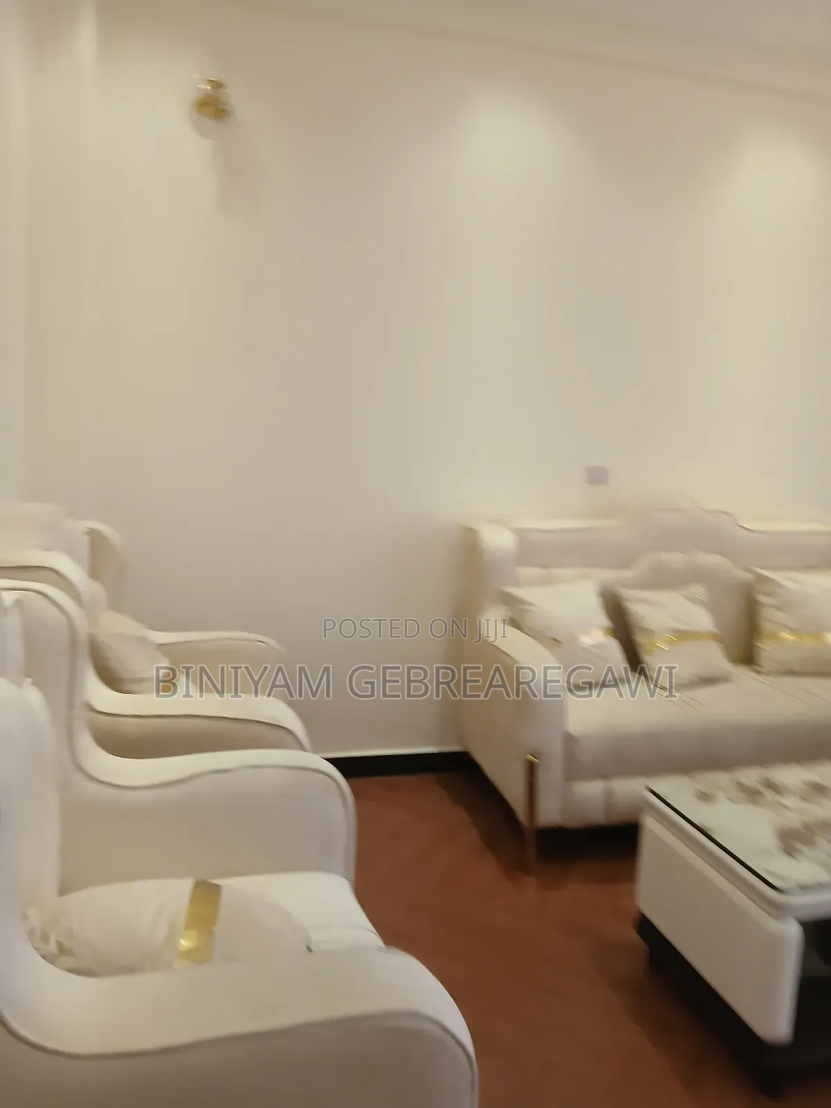 Furnished 1bdrm Apartment in Apartment, Yeka for rent