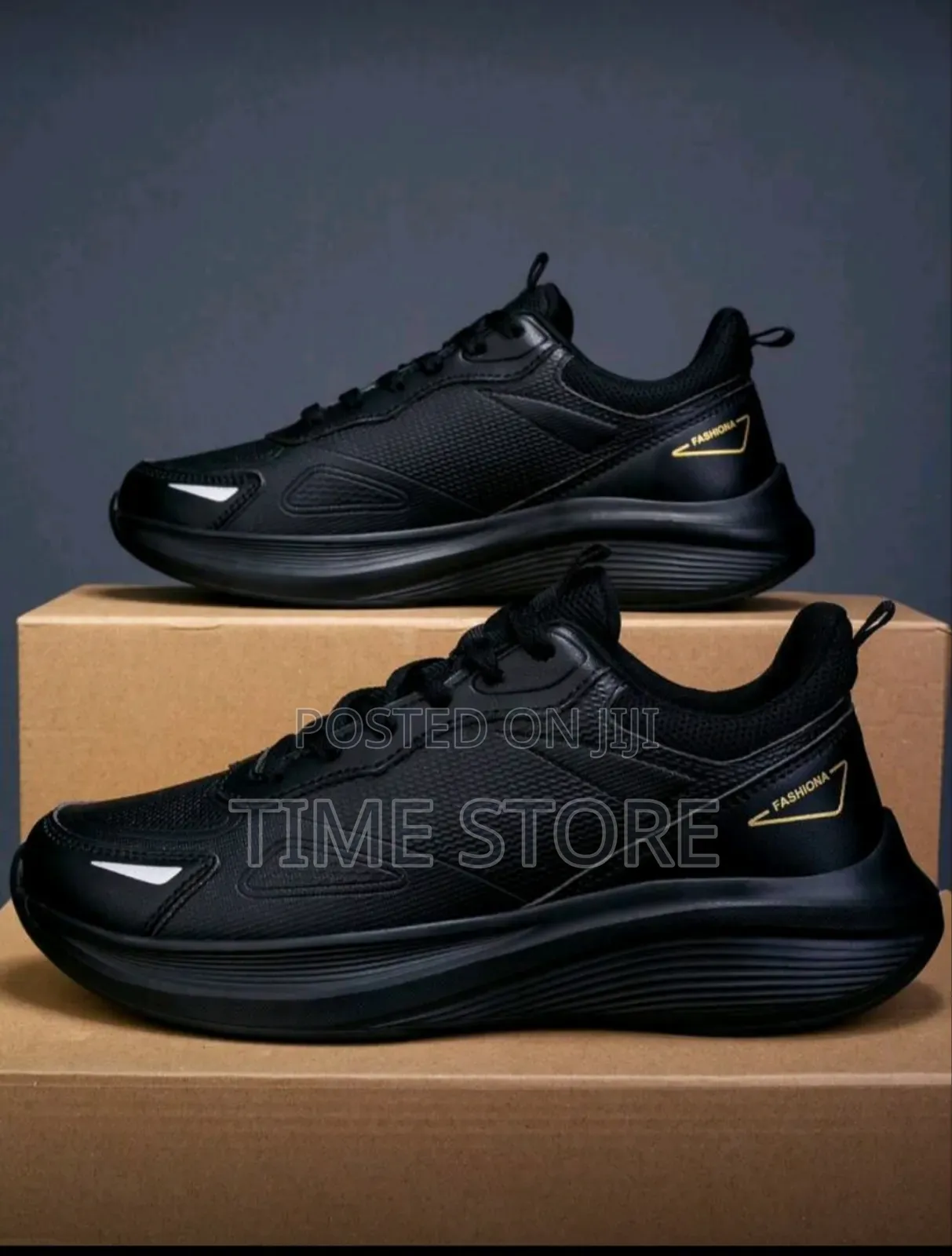 Unisex Casual Lightweight Comfortable Low-top Lace-up Walking Sneakers