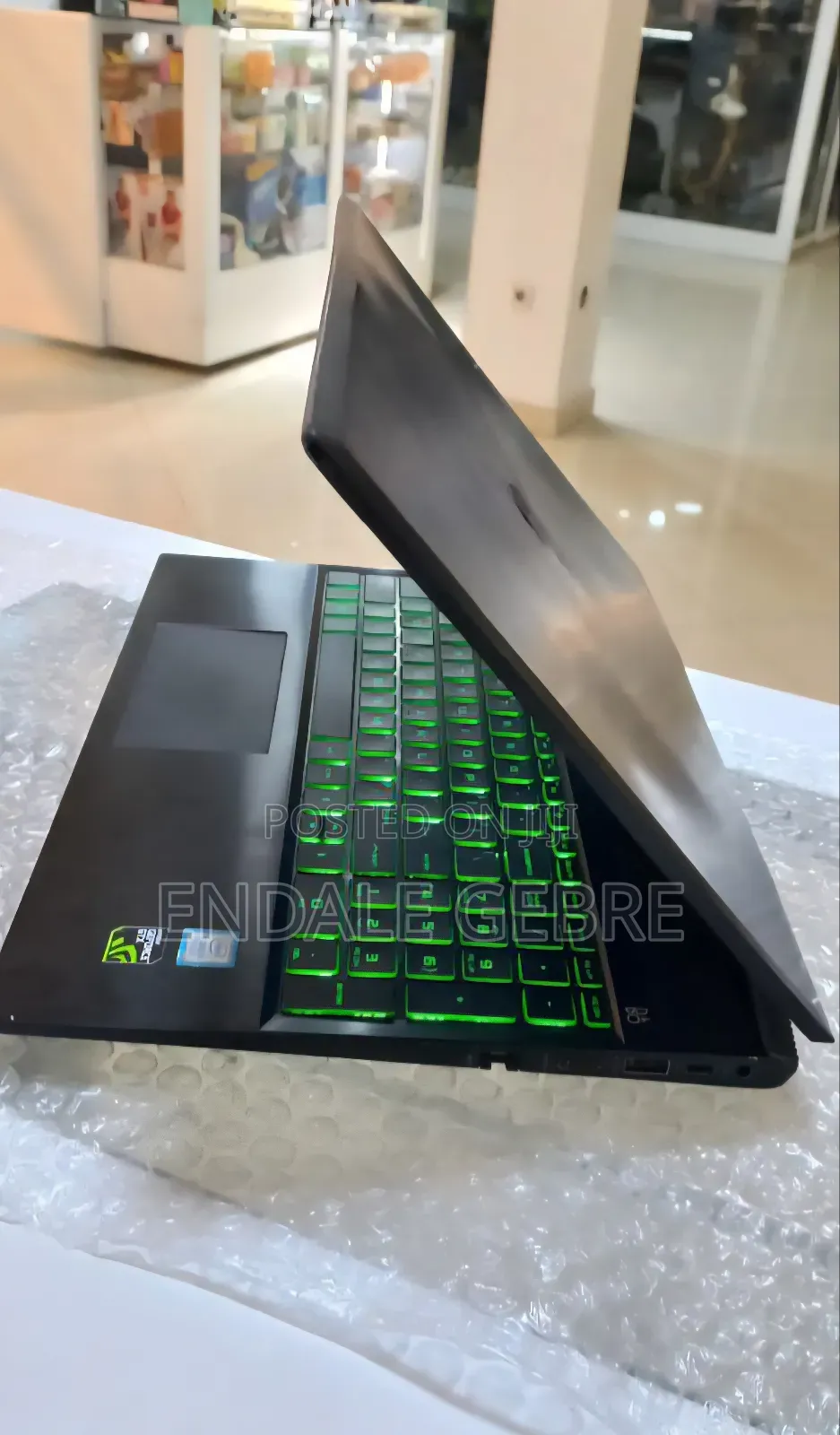 New Laptop HP Pavilion 15 8GB Intel Core I7 HDD+SSD 256GB